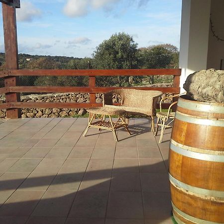 Chiaramonti Agriturismo Pentuma מראה חיצוני תמונה