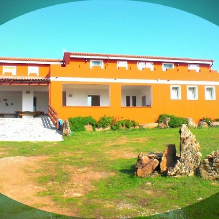 Chiaramonti Agriturismo Pentuma מראה חיצוני תמונה