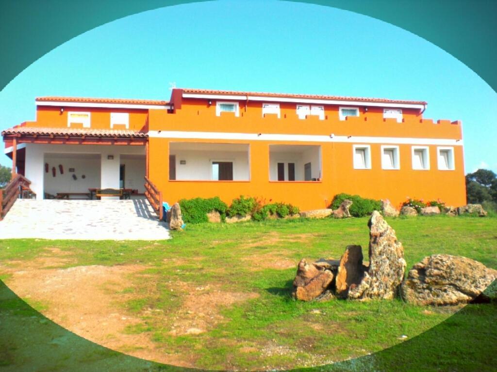 Chiaramonti Agriturismo Pentuma מראה חיצוני תמונה